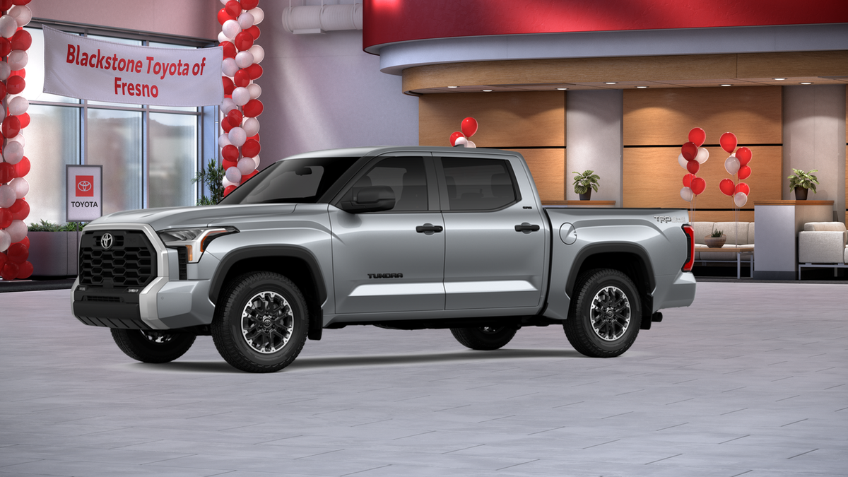 2026 Toyota Tundra SR5 CrewMax photo 2