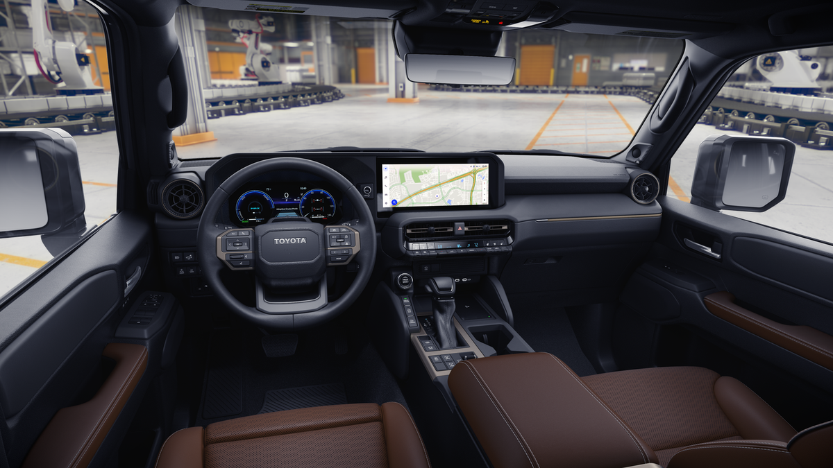 2025 Toyota Land Cruiser photo 15