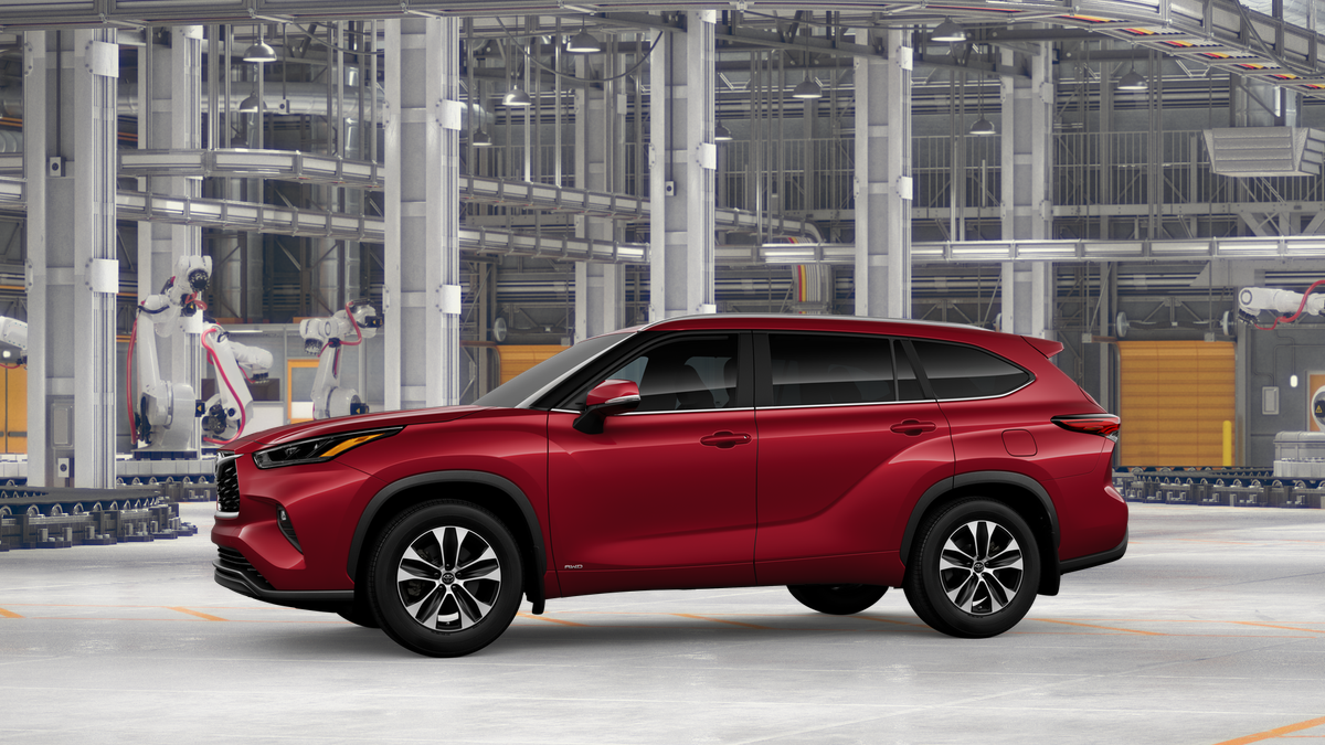 New 2026 Ruby Flare Pearl <sup>1</sup> Toyota  XLE image 5