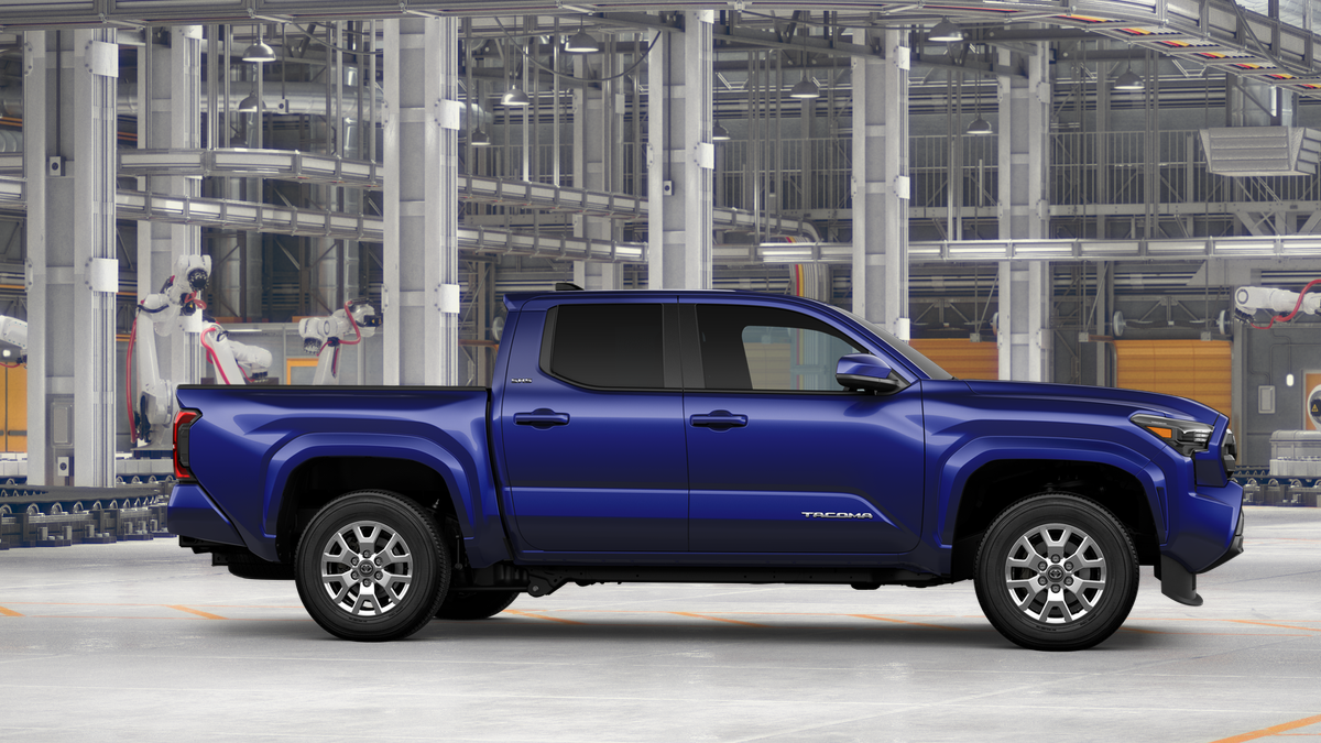 2025 Toyota Tacoma SR5 Double Cab photo 13