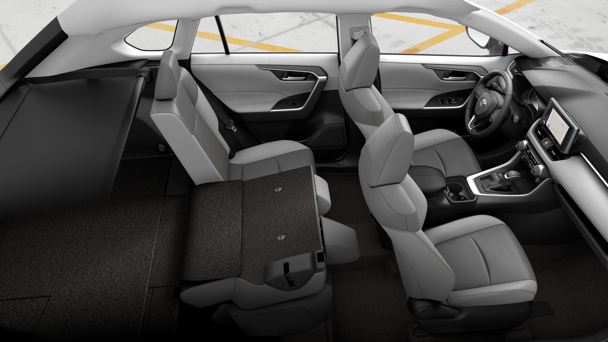 2025 Toyota RAV4 XLE Premium photo 19