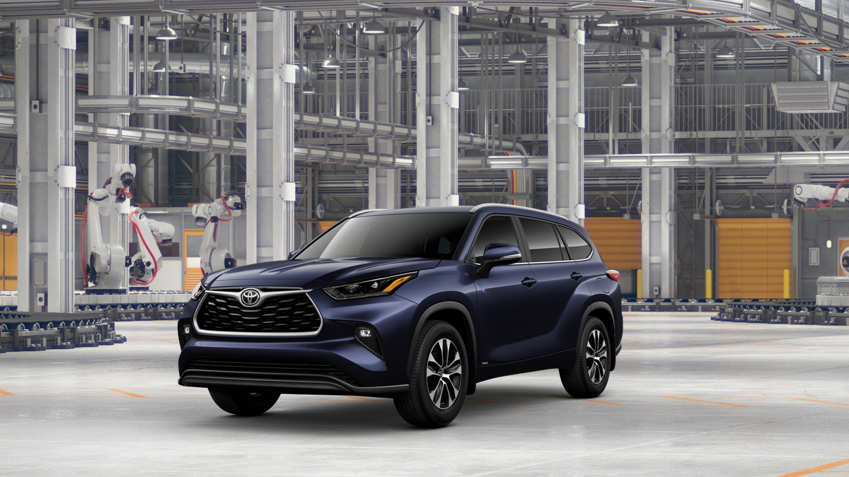 2025 Toyota Highlander Hybrid XLE