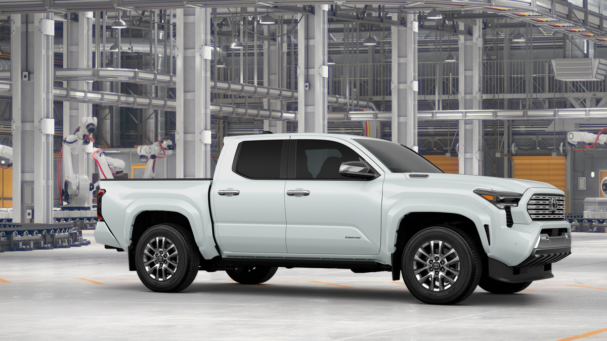 2025 Toyota Tacoma Limited photo 14