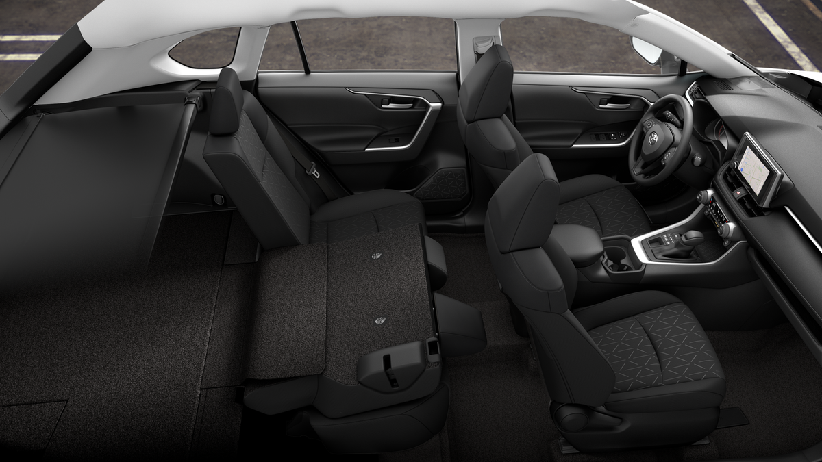 2025 Toyota RAV4 XLE photo 22