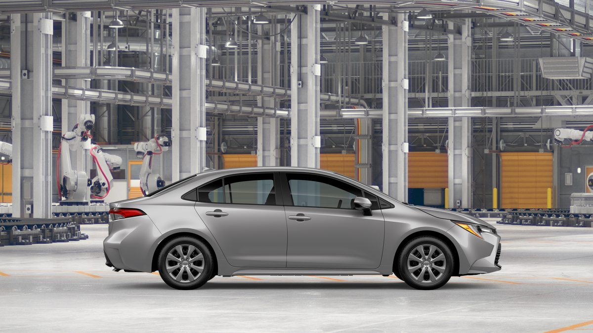 2026 Toyota Corolla LE photo 13
