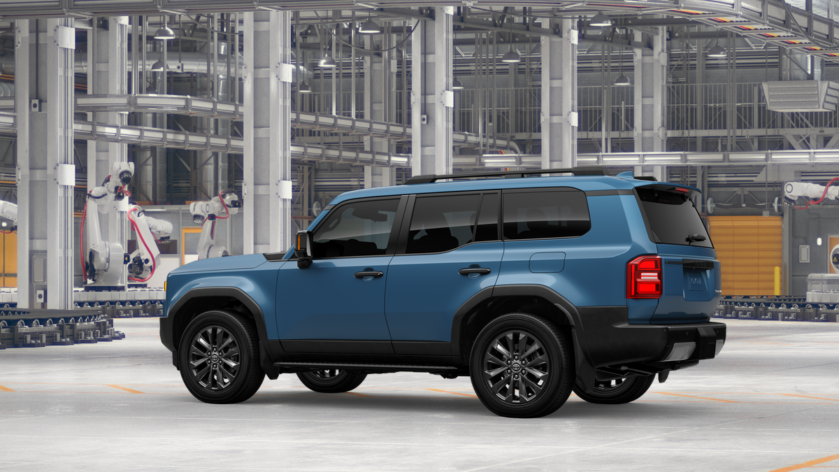 2026 Toyota Land Cruiser photo 3