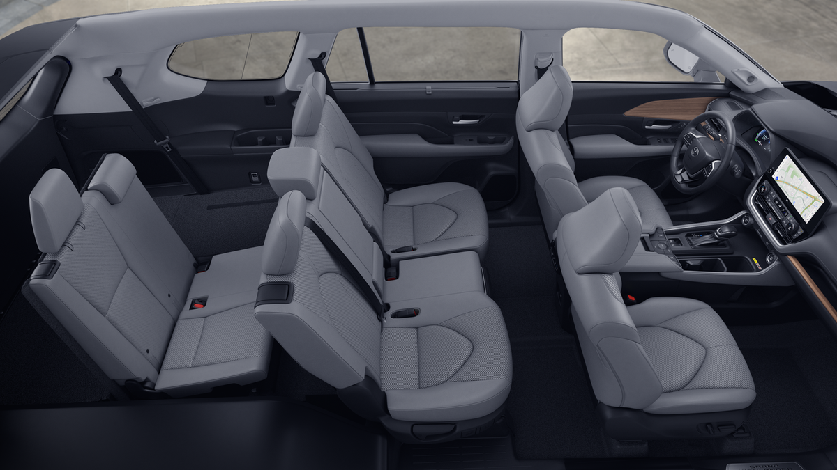 New 2026 Toyota Grand Highlander Hybrid SUV