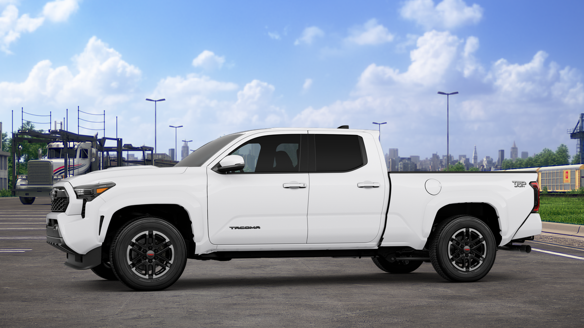 2025 Toyota Tacoma TRD Sport Double Cab photo 3