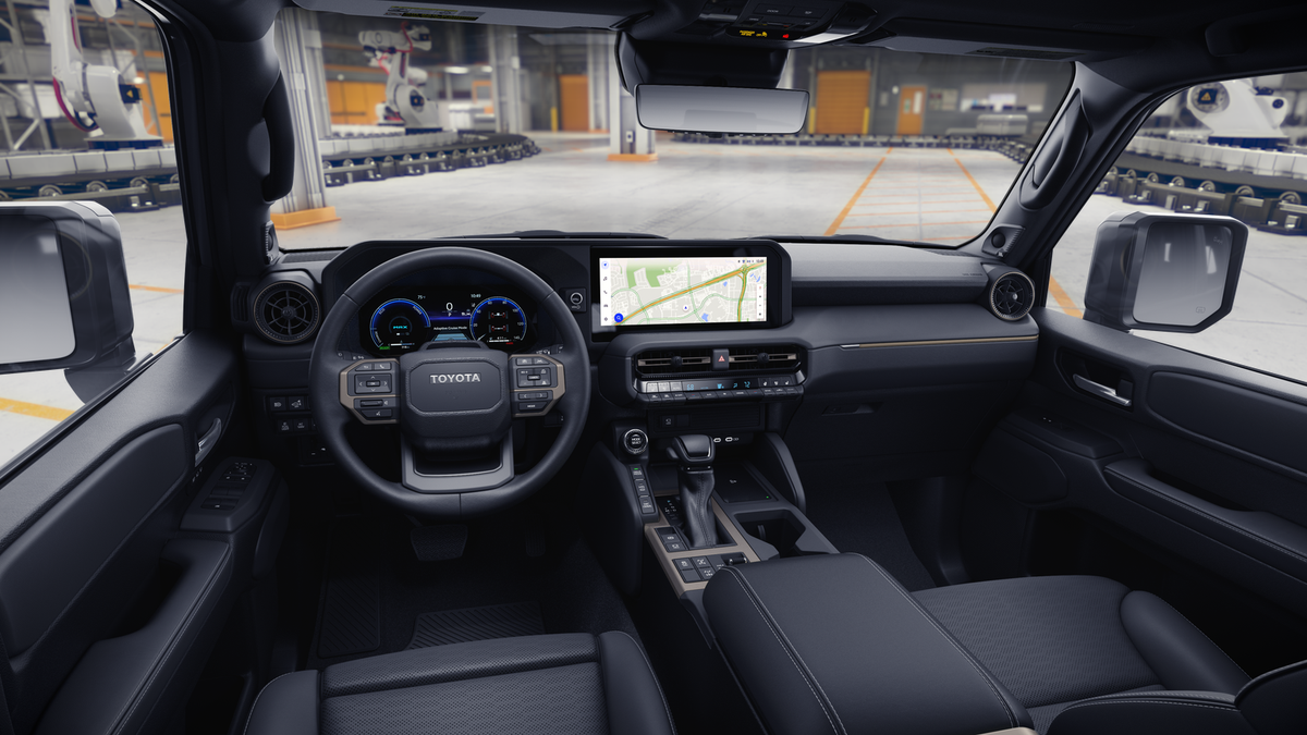 2025 Toyota Land Cruiser photo 16