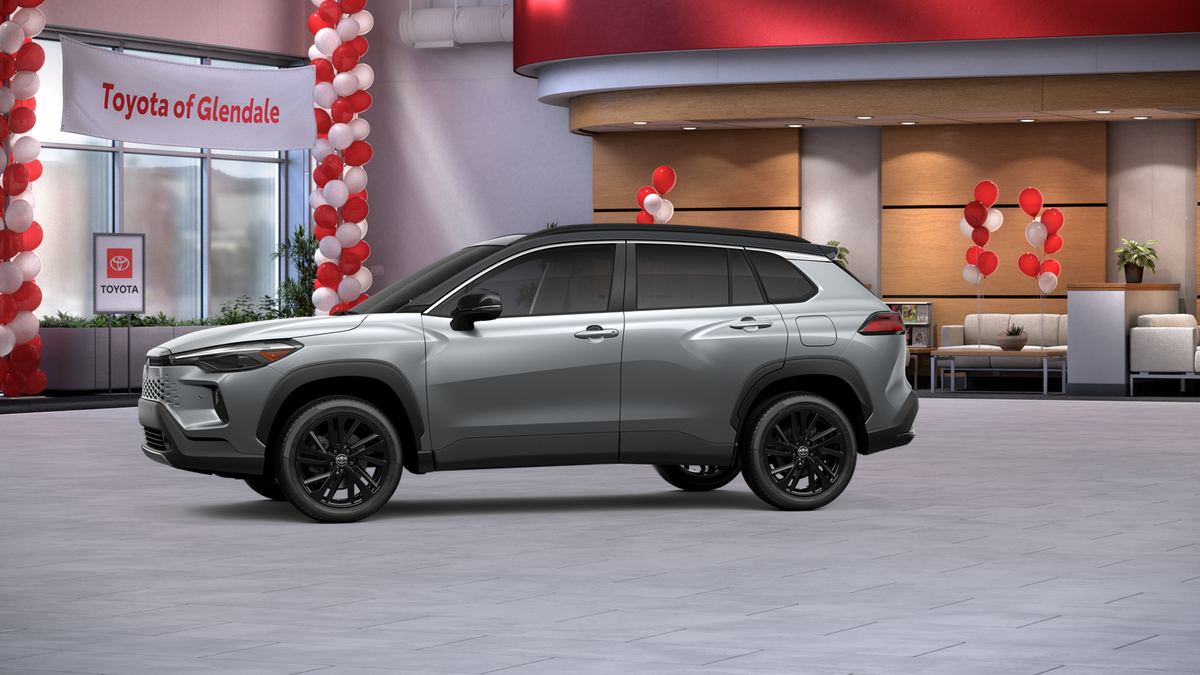 New 2026 Sonic Silver with Jet Black roof <sup>1</sup> Toyota  XSE image 5