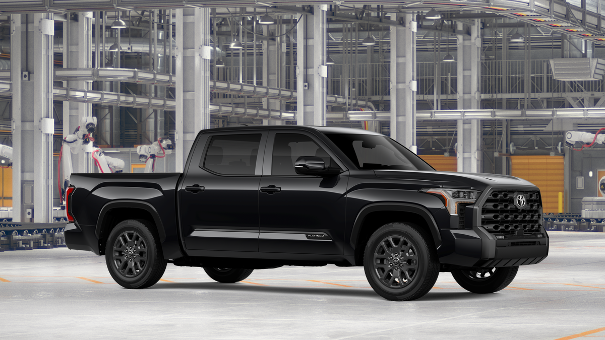 2026 Toyota Tundra Platinum CrewMax photo 16