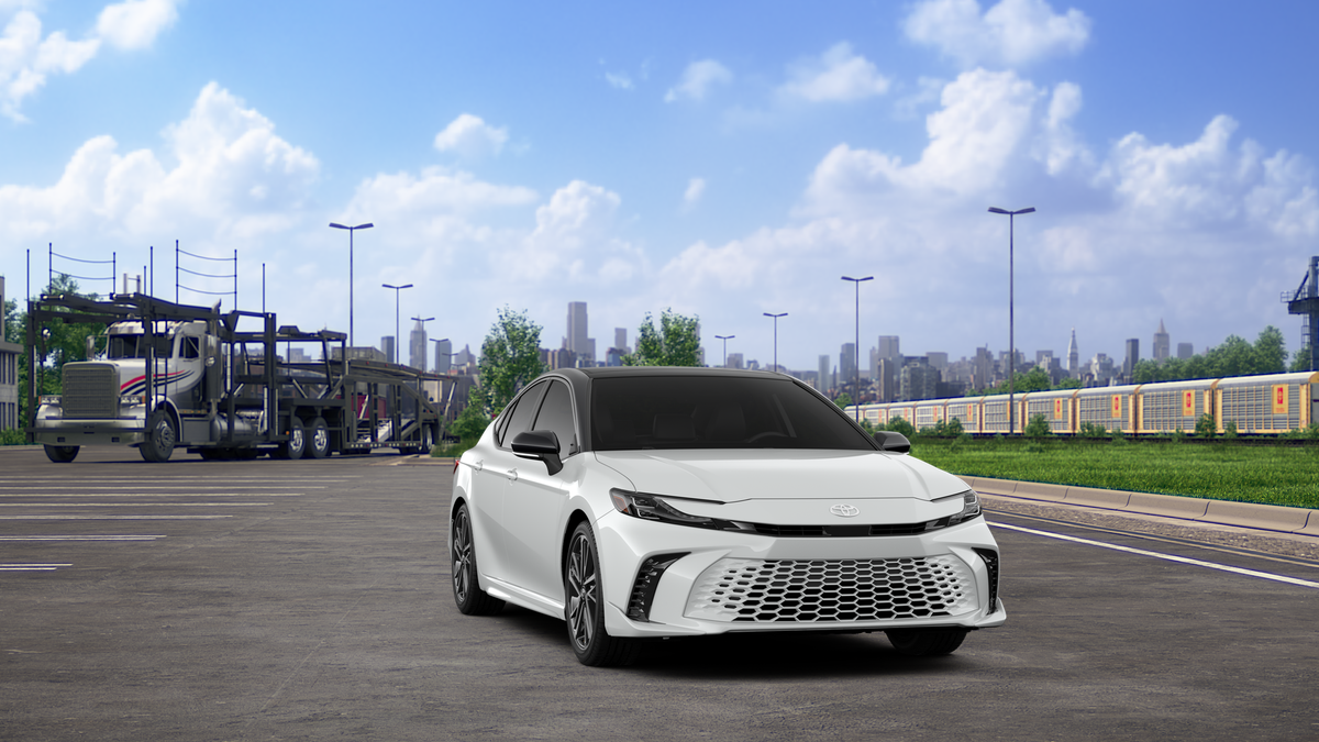 New 2026 Wind Chill Pearl with Midnight Black Metallic roof <sup>1</sup> Toyota  XSE AWD image 18