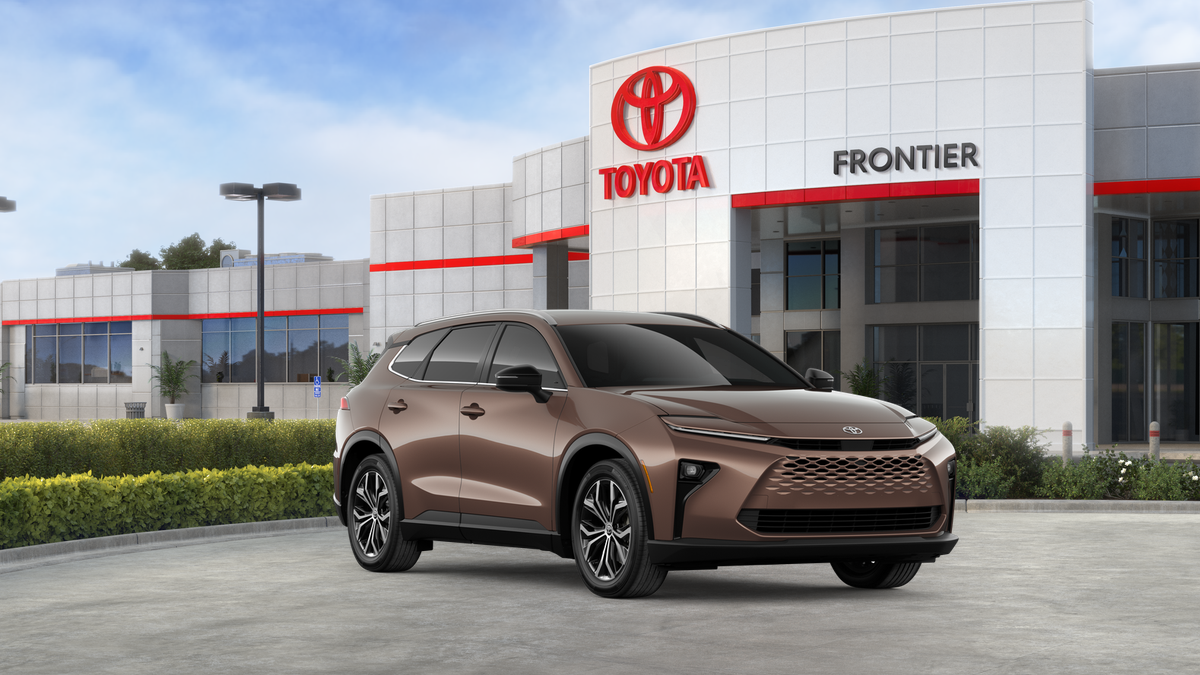 Toyota Crown Signia XLE 2.5L 4-Cyl. Hybrid Engine All-Wheel Drive [14]