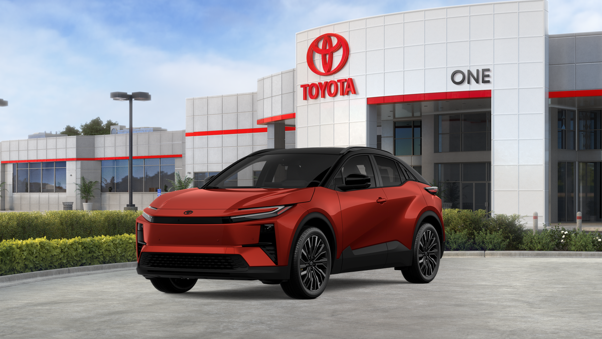 New 2026 Tandoori with Midnight Black Metallic roof <sup>1</sup> Toyota  XSE image 32