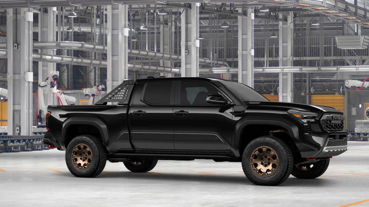 2025 Toyota Tacoma Trailhunter Double Cab photo 14