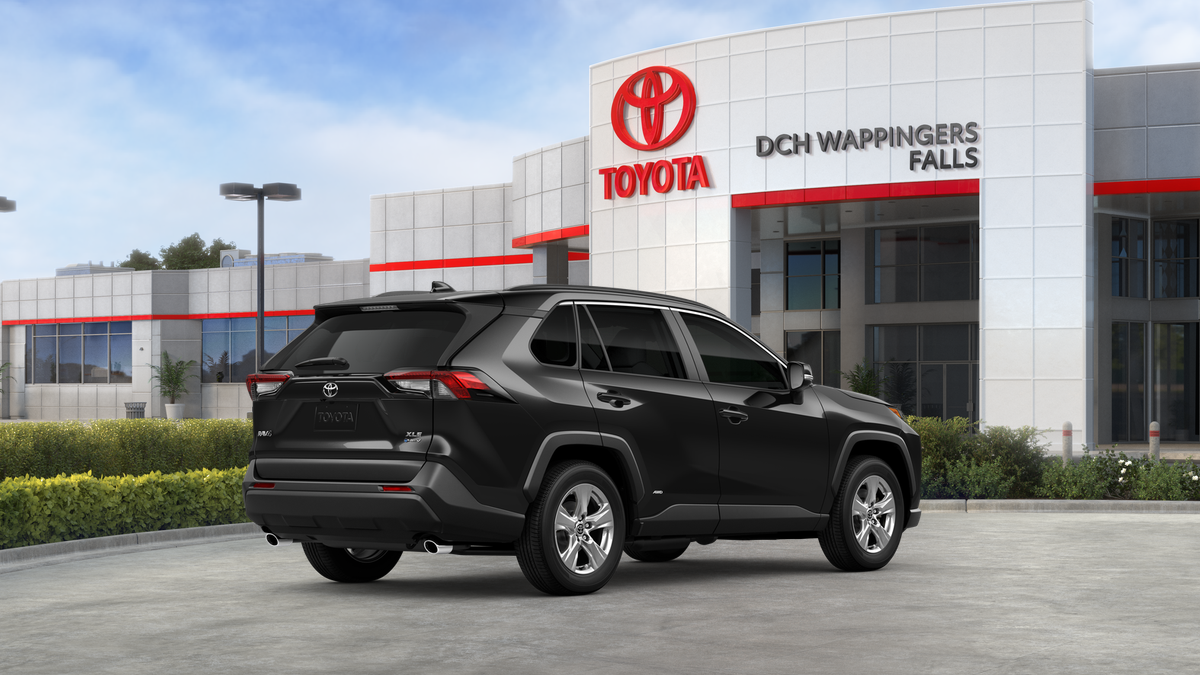 2025 Toyota RAV4 Hybrid XLE photo 3