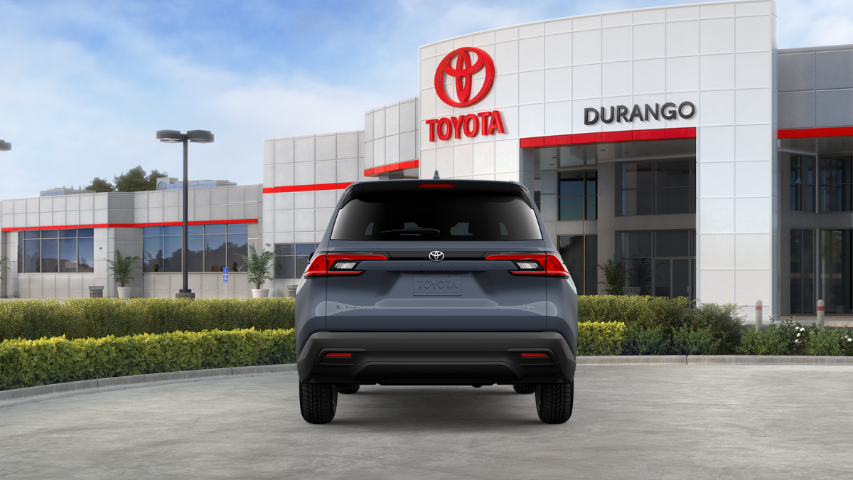 2026 Toyota Grand Highlander XLE - Photo 10