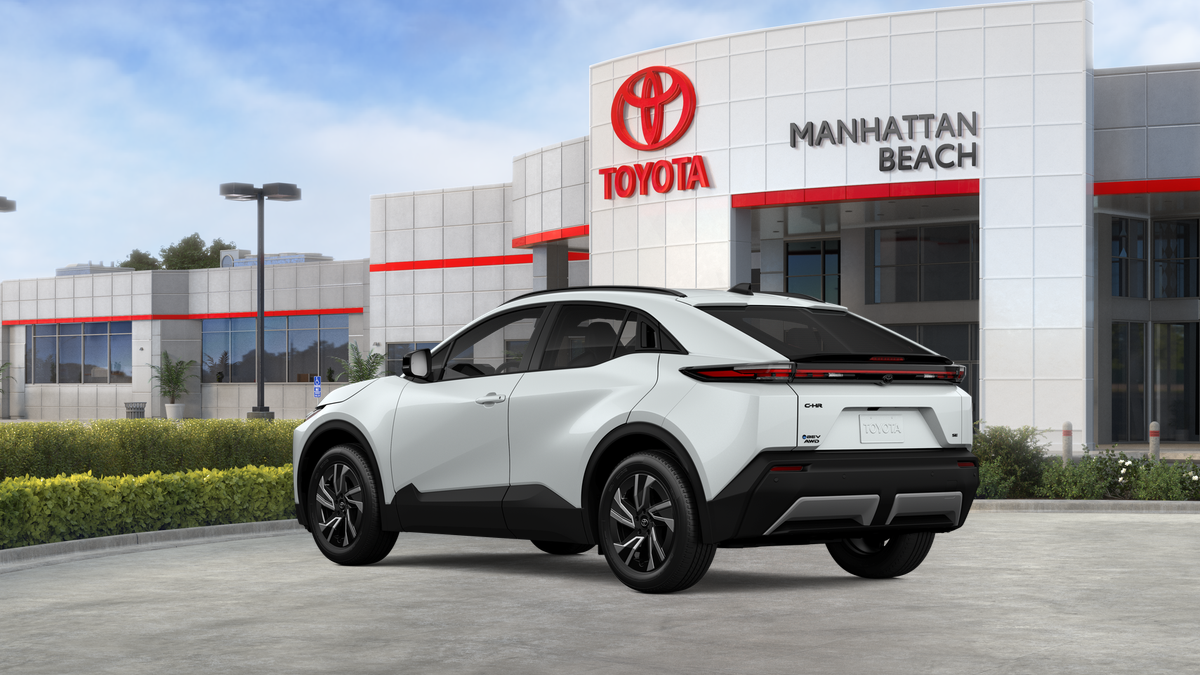 2026 Toyota C-HR SE - Photo 6