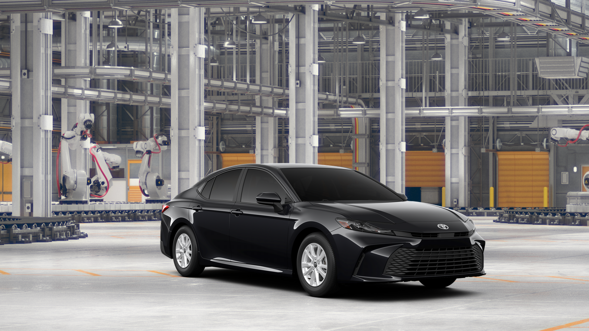 2026 Toyota Camry LE photo 14