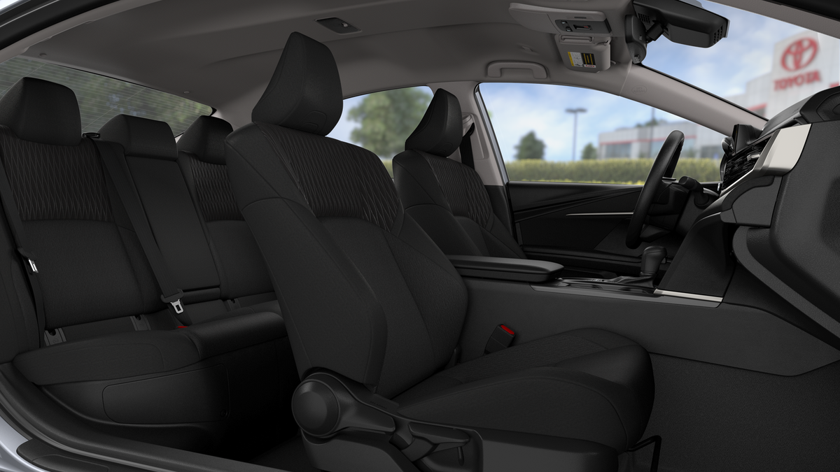 Camry LE 2.5L 4-Cyl. Engine Front-Wheel Drive [8]