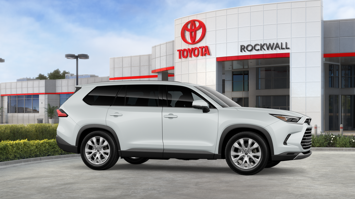 New 2026 Wind Chill Pearl <sup>1</sup> Toyota  Limited image 15