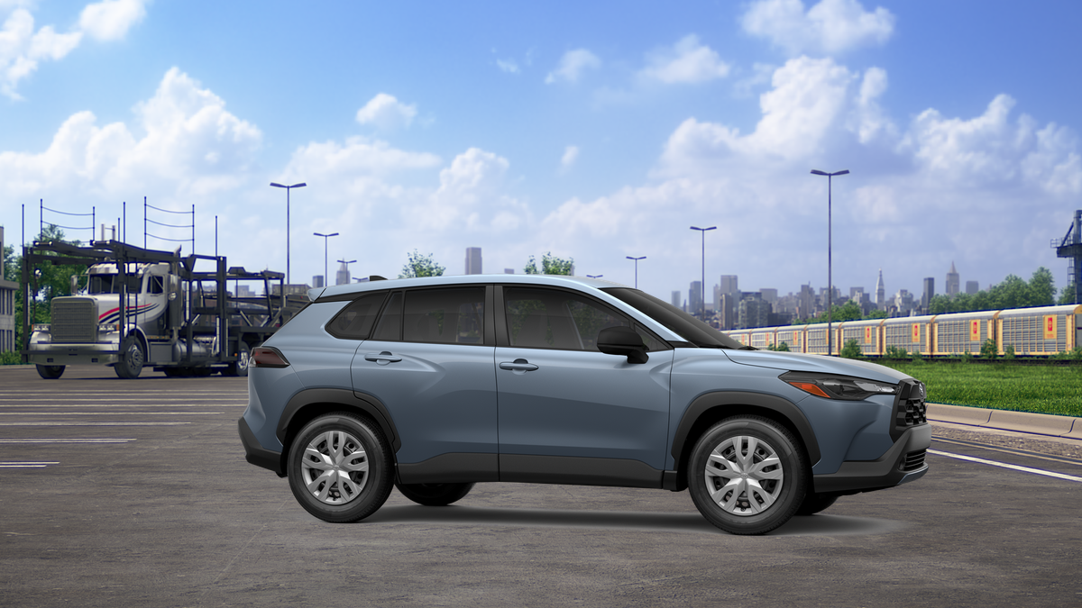 2026 Toyota Corolla Cross L photo 7