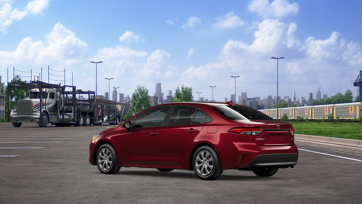 2026 Toyota Corolla LE photo 5