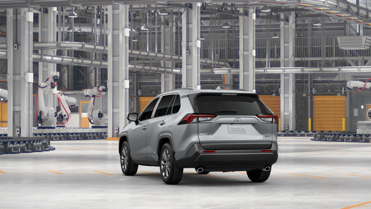 2025 Toyota RAV4 Hybrid XLE Premium photo 3