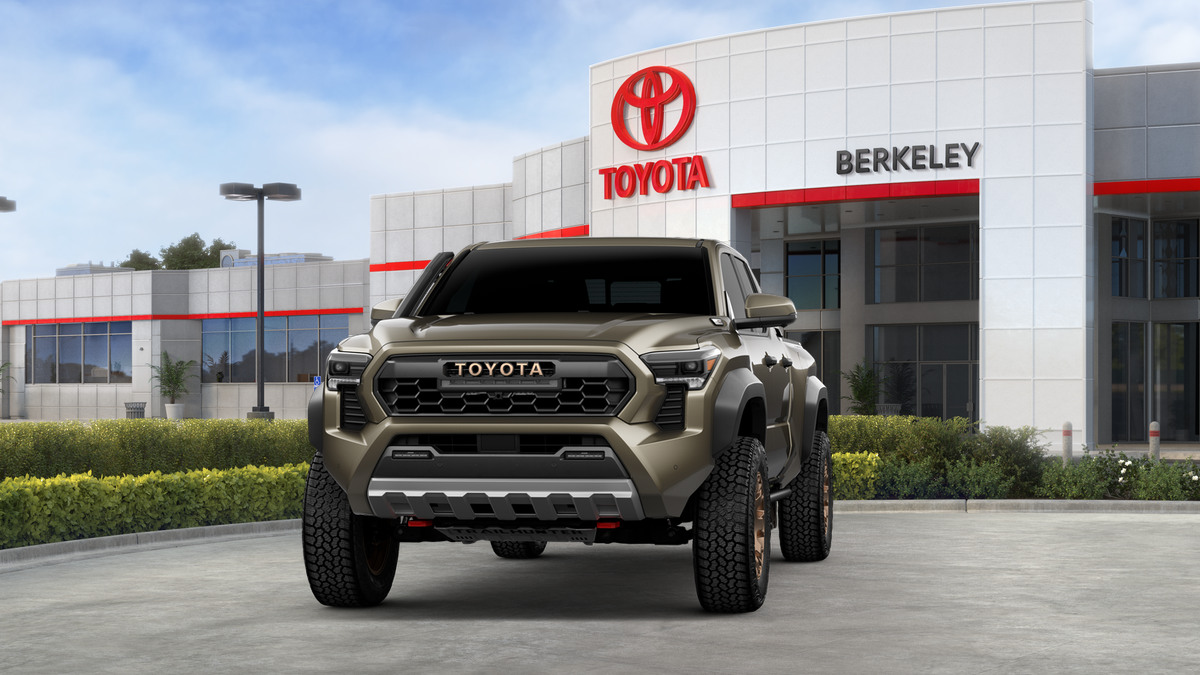2026 Toyota Tacoma Trailhunter - Photo 3