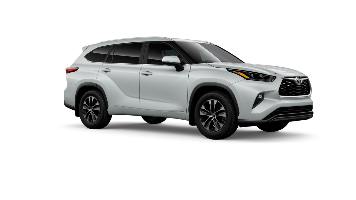 Certified Used 2026 Beige Toyota XLE image 14