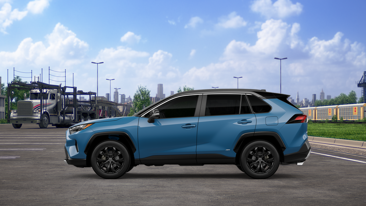2025 Toyota RAV4 Hybrid XSE photo 4
