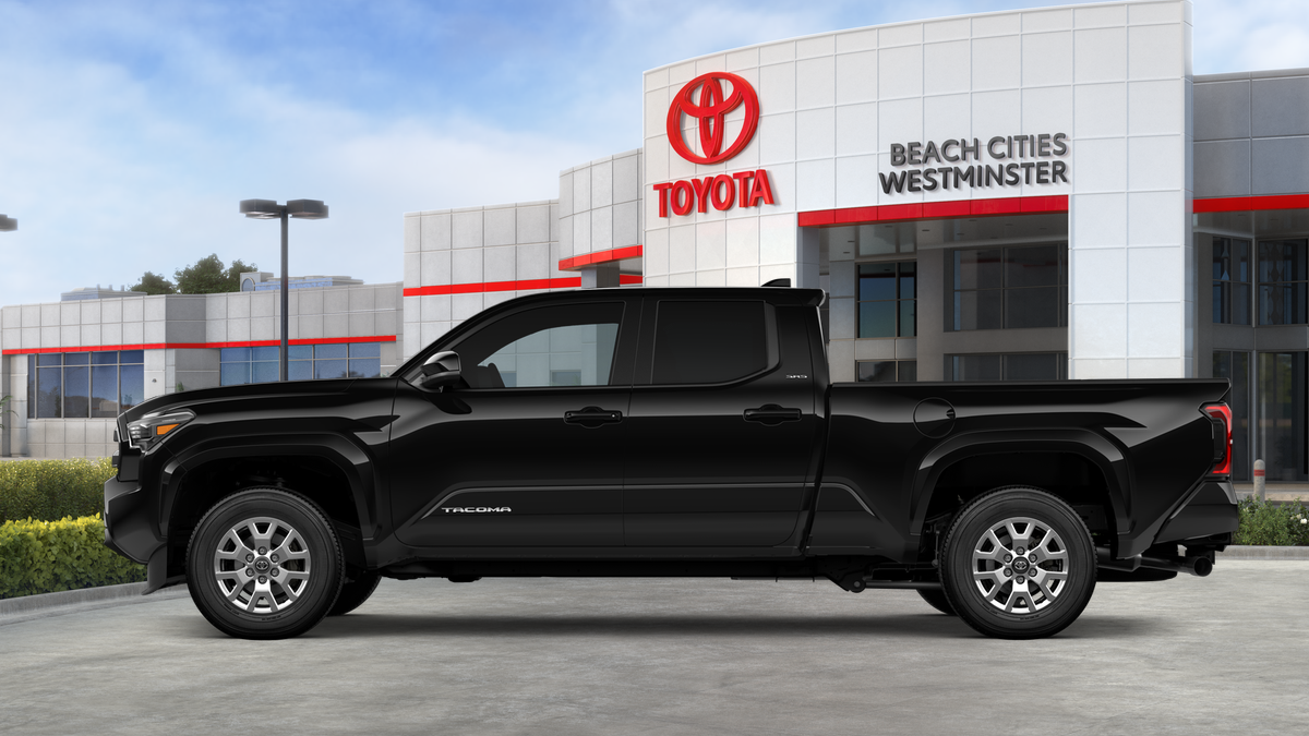 2025 Toyota Tacoma SR5 Double Cab photo 4