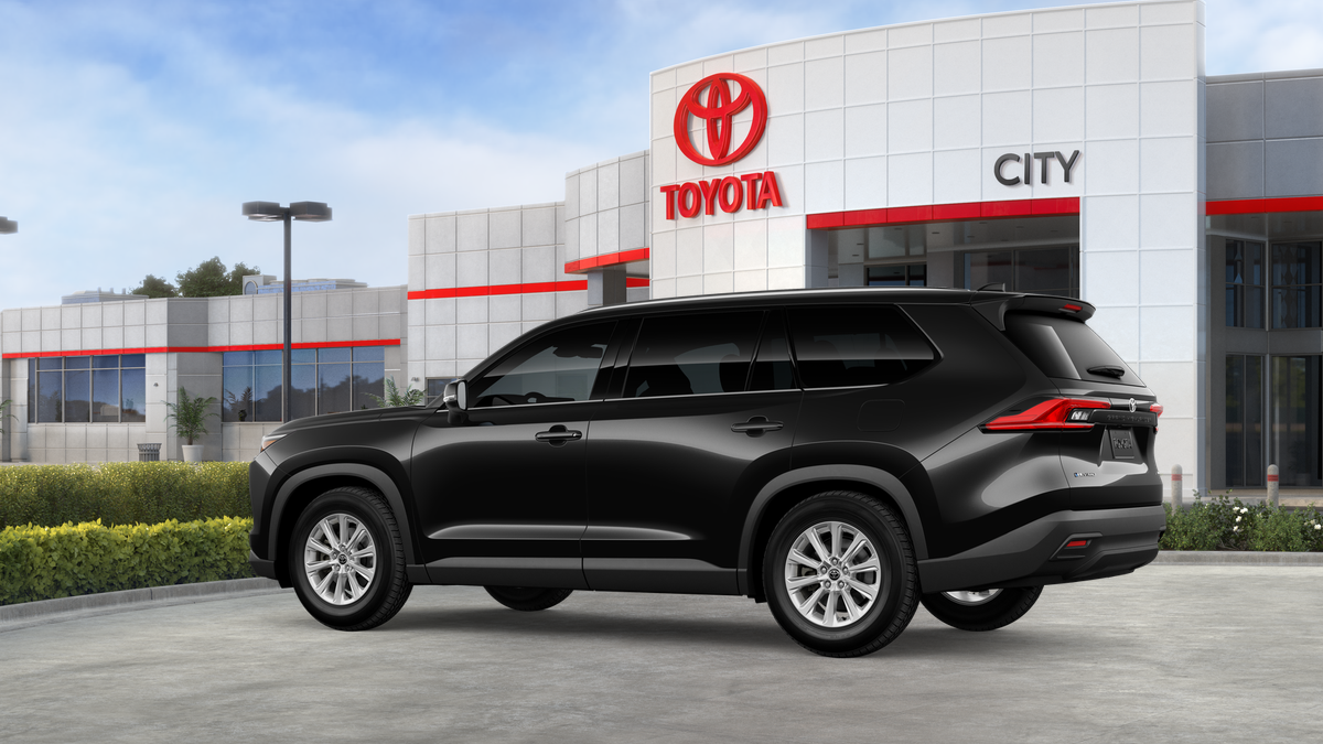 New 2026 Midnight Black Metallic Toyota  XLE image 7