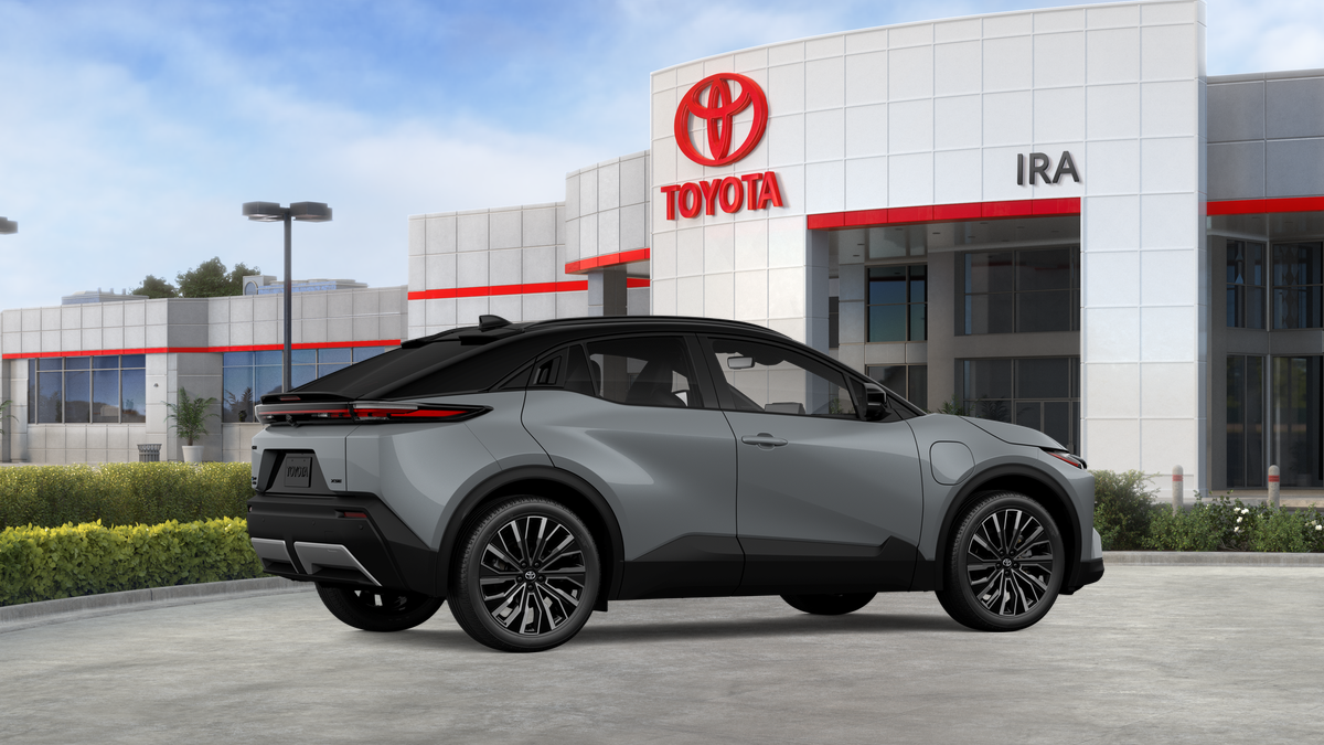 New 2026 Cement with Midnight Black Metallic roof <sup>1</sup> Toyota  XSE image 13