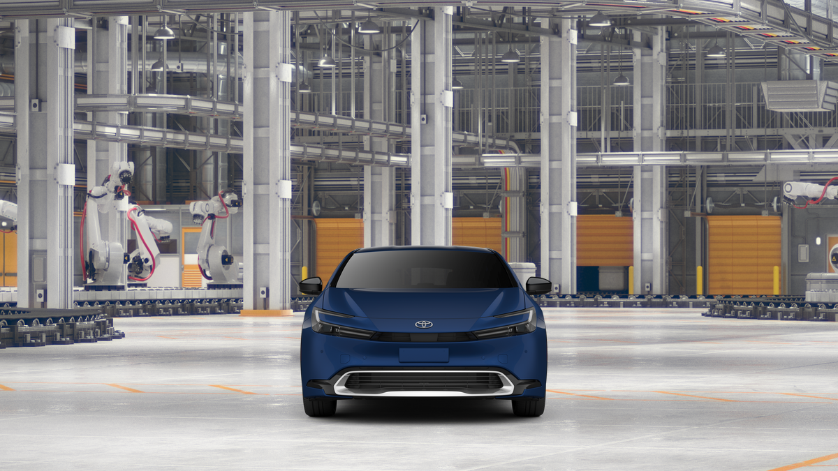 New 2027 Reservoir Blue Toyota  XLE AWD image 19