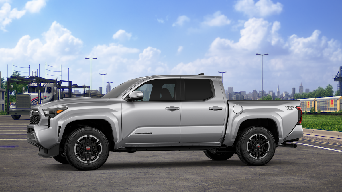 2025 Toyota Tacoma TRD Sport Double Cab photo 3