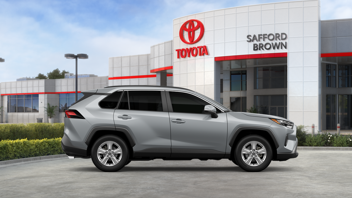 2025 Toyota RAV4 XLE photo 41