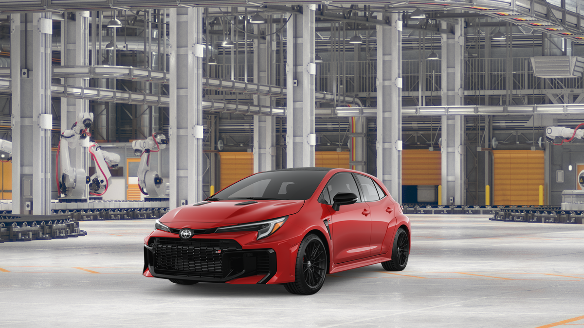 GR Corolla Premium Plus 1.6L 3-Cyl. Turbo Engine All-Wheel Drive MT [2]