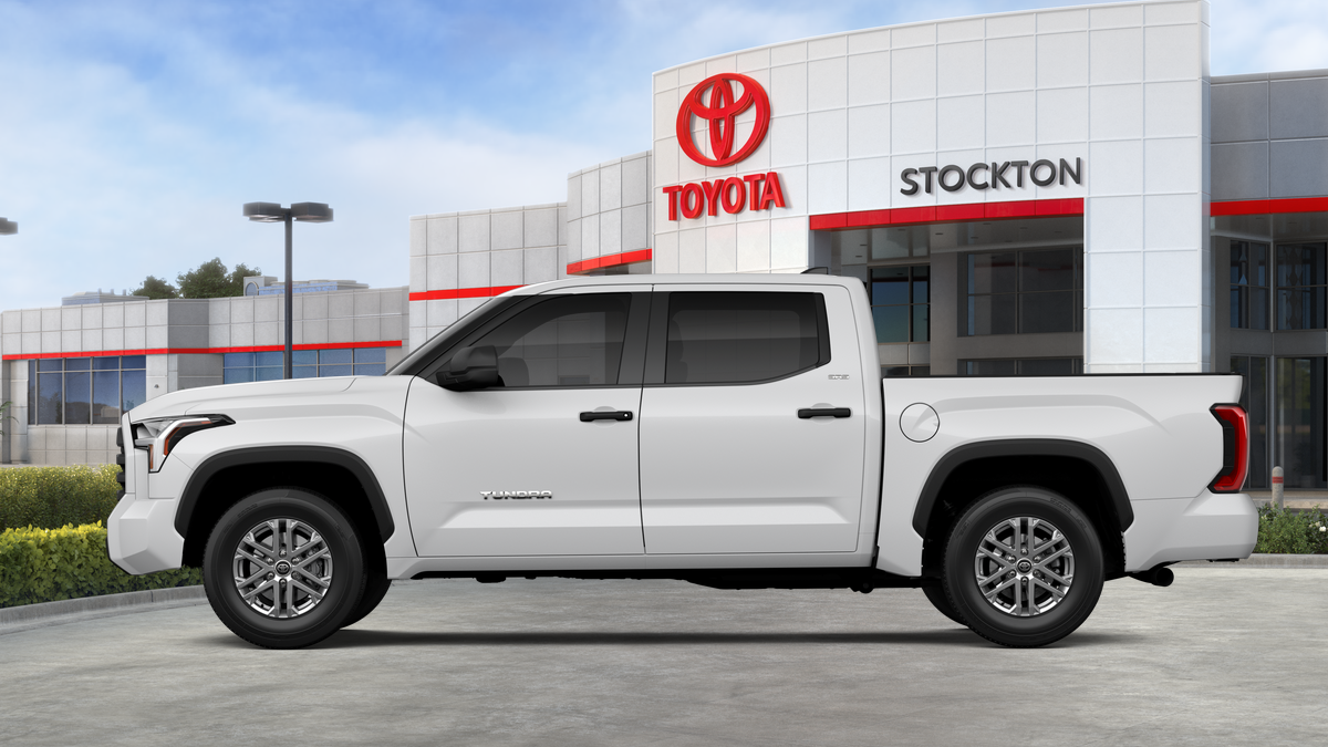 2026 Toyota Tundra SR5 - Photo 6