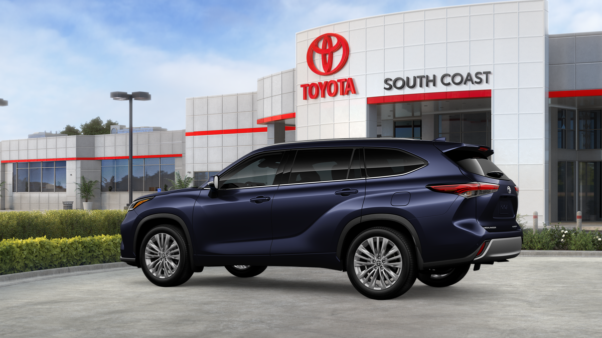 New 2026 Toyota Highlander SUV