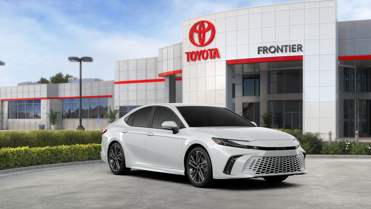 Camry XSE 2.5L 4-Cyl. Engine Front-Wheel Drive [14]