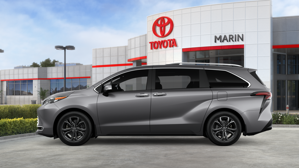 New 2026 Toyota Sienna Van
