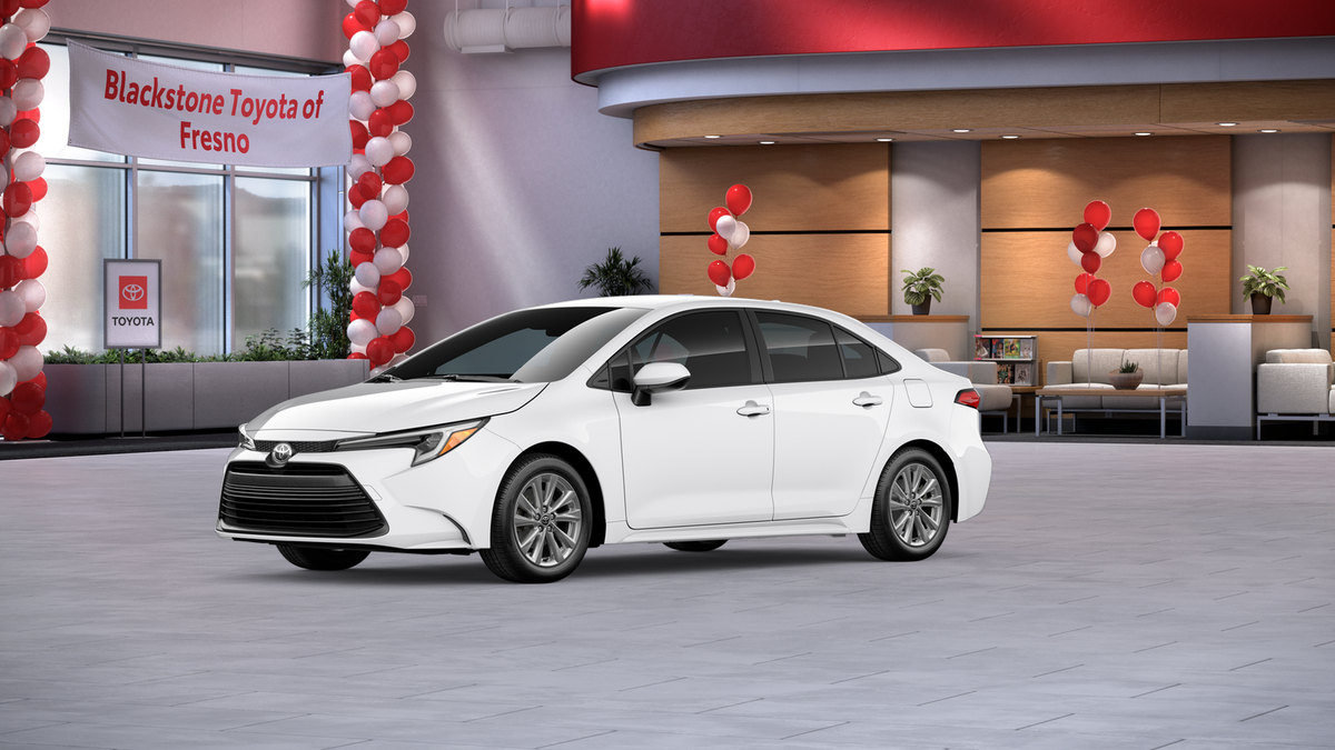 2026 Toyota Corolla SE Premium XLE photo 3