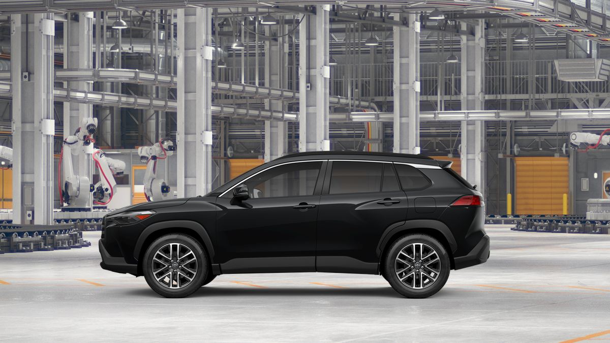 2026 Toyota Corolla Cross XLE photo 4