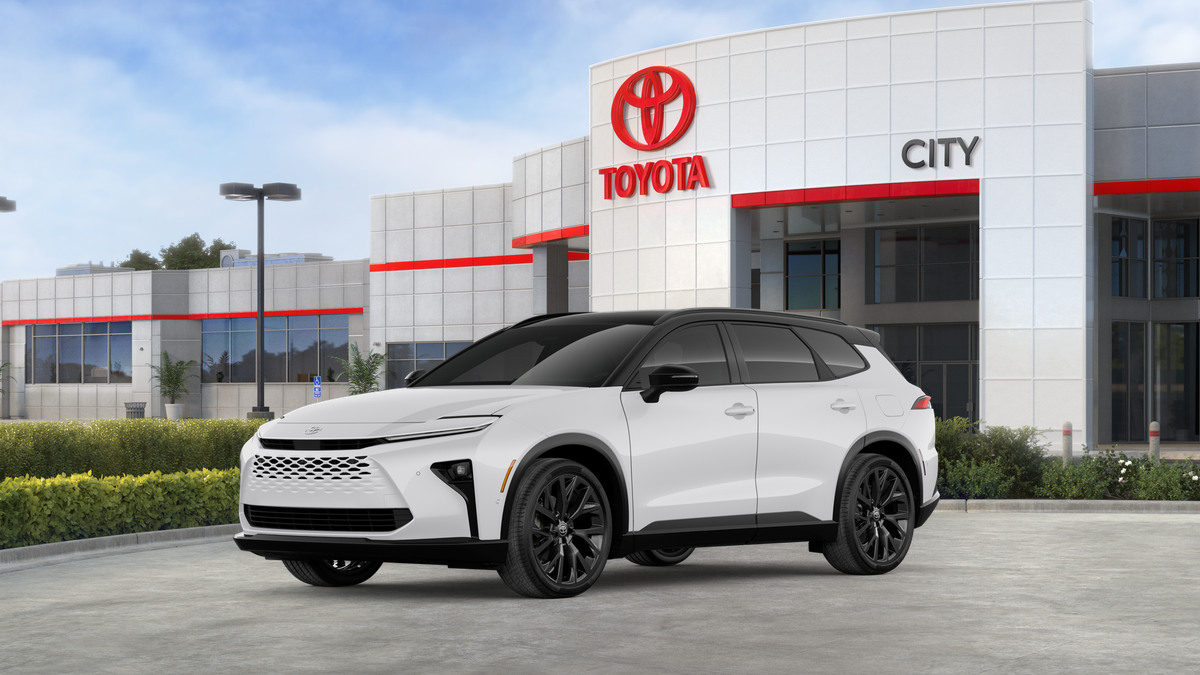 New 2026 Oxygen White with Black roof <sup>1</sup> Toyota  Limited image 38