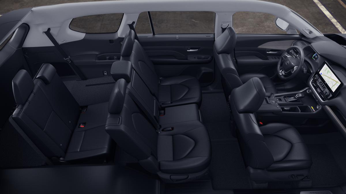 2026 Toyota Highlander Hybrid Limited photo 22