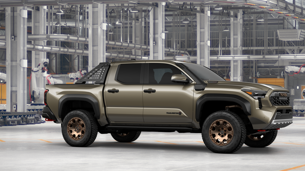 New 2026 Bronze Oxide Toyota Tacoma Trailhunter image 16