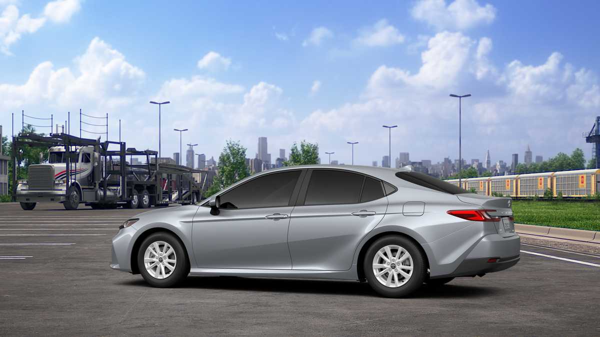 2026 Toyota Camry LE photo 6