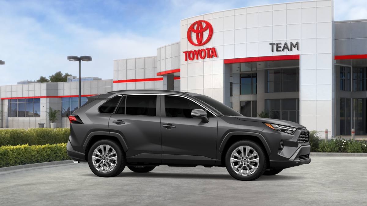 2025 Toyota RAV4 XLE Premium photo 14