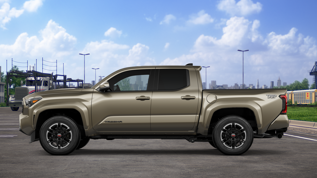 2026 Toyota Tacoma TRD Sport Double Cab photo 4
